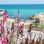 べッラリーヴァ B＆b E リラックス ベッド・アンド・ブレックファスト 4*