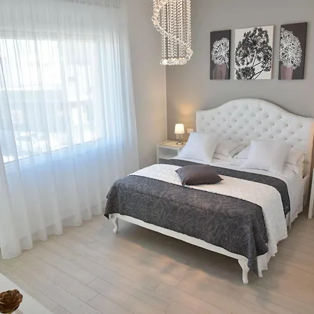 فندق مبيت وإفطار Bellariva E Relax مونوبولي